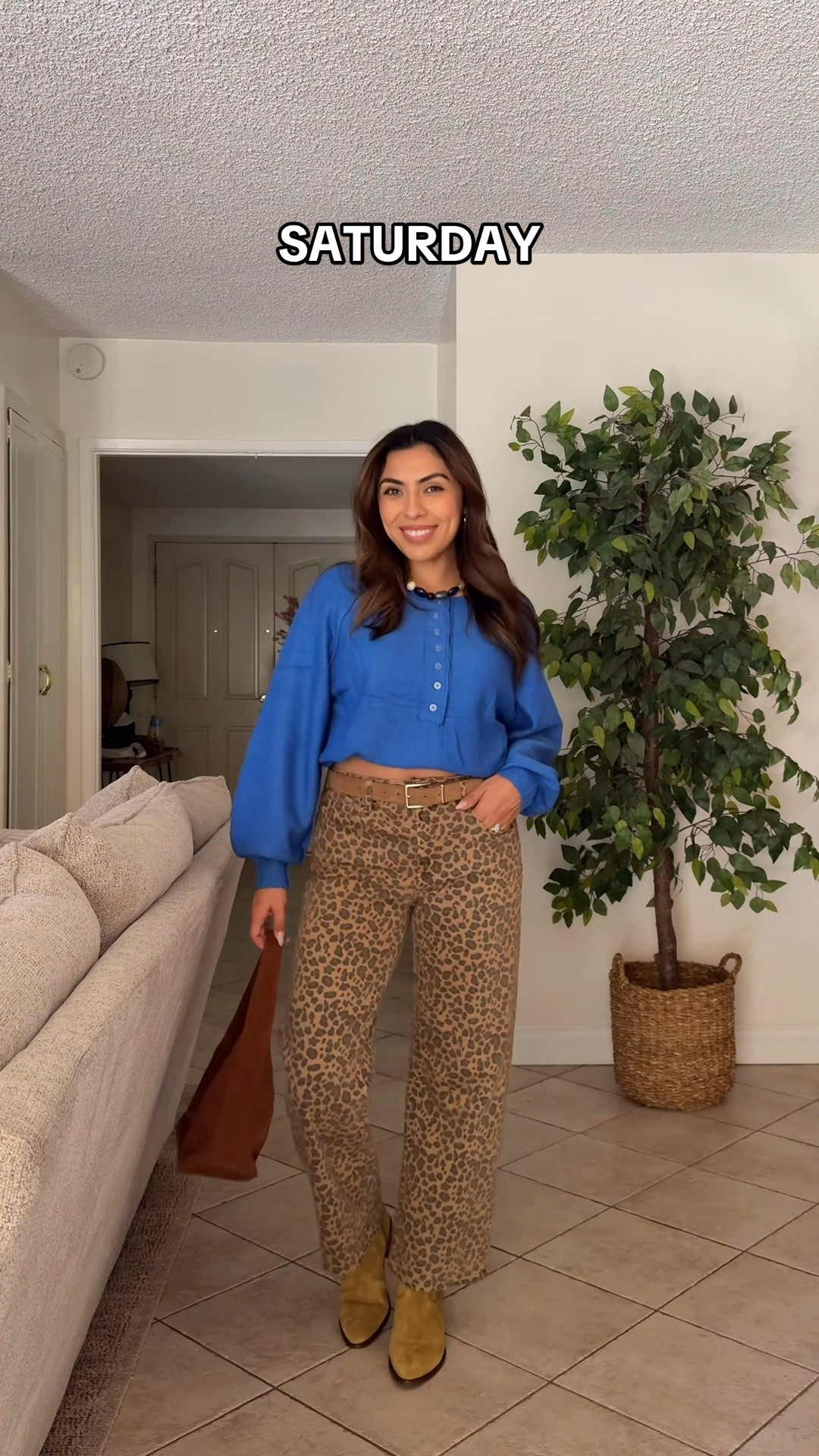 Colorful Fall Outfits 🤍
—


#LTKShoeCrush #LTKFindsUnder100 #LTKStyleTip