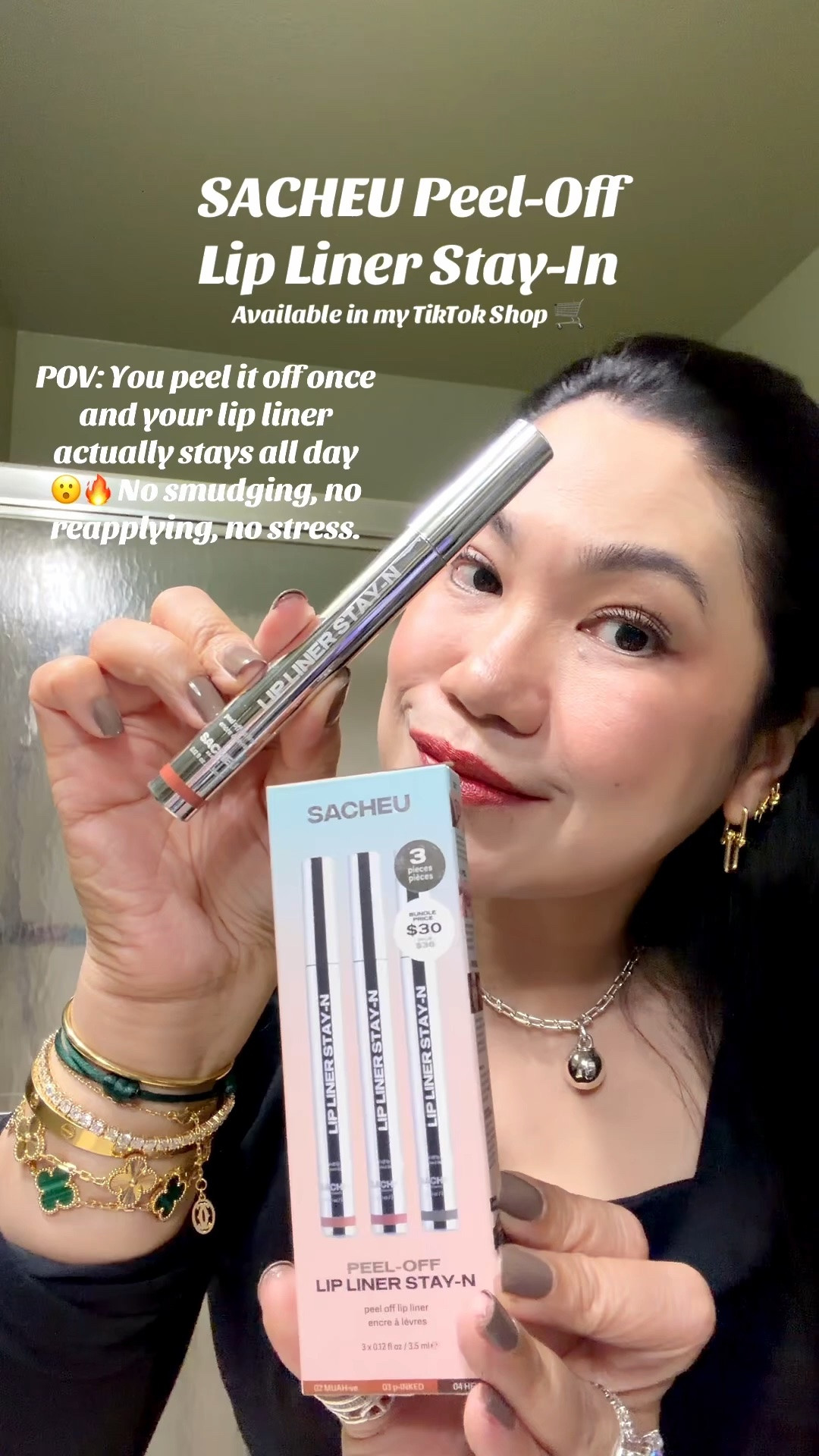 POV: You peel it off once and your lip liner actually stays all day 😮‍🔥 No smudging, no reapplying, no stress.

I did NOT expect this to work like this. Sacheu Peel-Off Lip Liner Stay-N goes on dark, dries fast, peels clean, and leaves the most natural but defined lip line. It’s transfer-proof, kiss-proof, and survives drinks + meals. Perfect base for gloss or lipstick, or even alone for that soft blurred lip look. This is a lazy-girl dream.💄✨

@SACHEU Beauty US @SACHEU UK 

#Sacheu #SacheuLipLiner #PeelOffLipLiner #StayNLiner 
#madammmstyleicon #LipLinerHack #LongLastingMakeup #MakeupMustHave #ViralBeauty #BeautyReview #POVBeauty #GlossyLips #TransferProof #LipRoutine

#LTKgrwm #LTKselfcare #LTKBeauty
