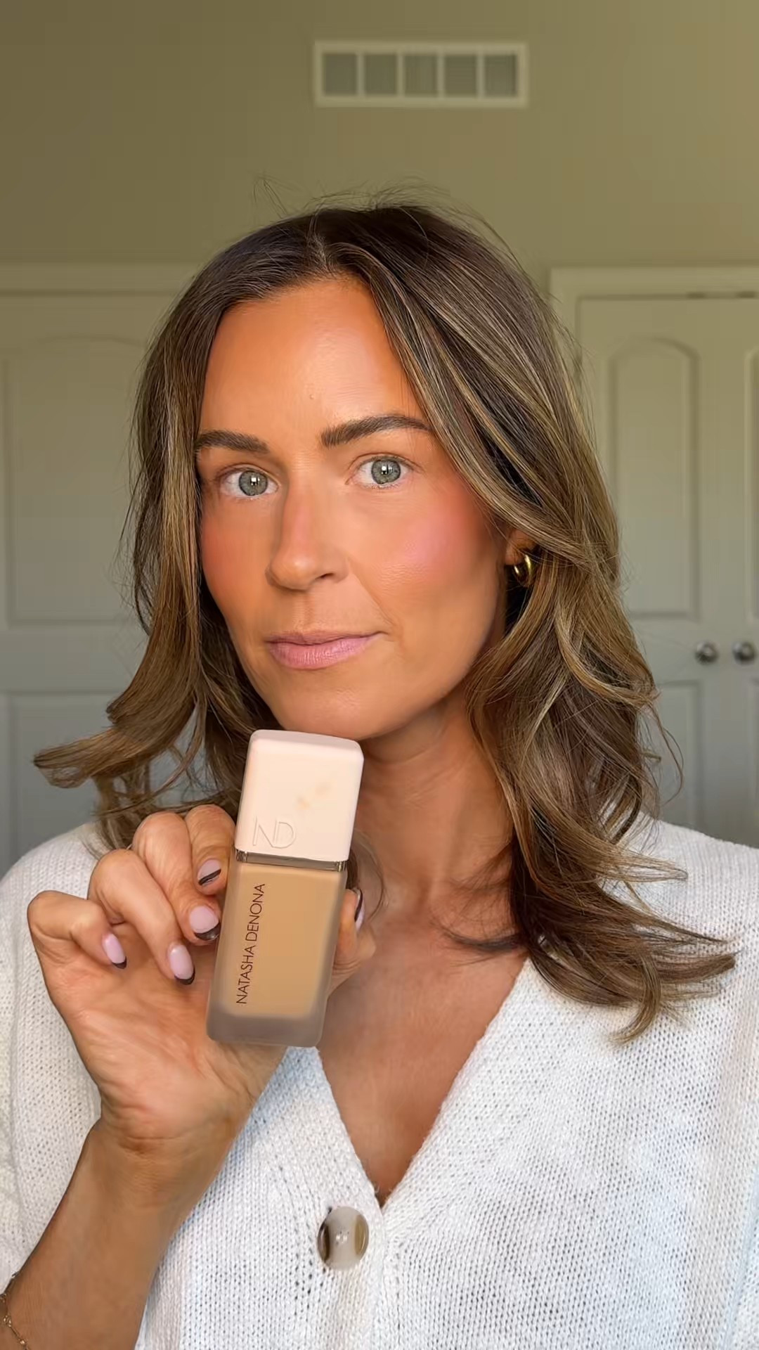 Have I just found my new favorite foundation? ✨ 

Products in this video are linked in my LTK (in bio) or comment ✨SHOP✨ below and I’ll DM them to ya!! 

#natashadenona #makeuptutorial 
