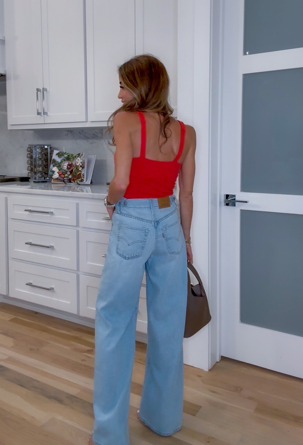 Wide leg jeans with adjustable cinch waist size 23

#LTKPetite #LTKootd
