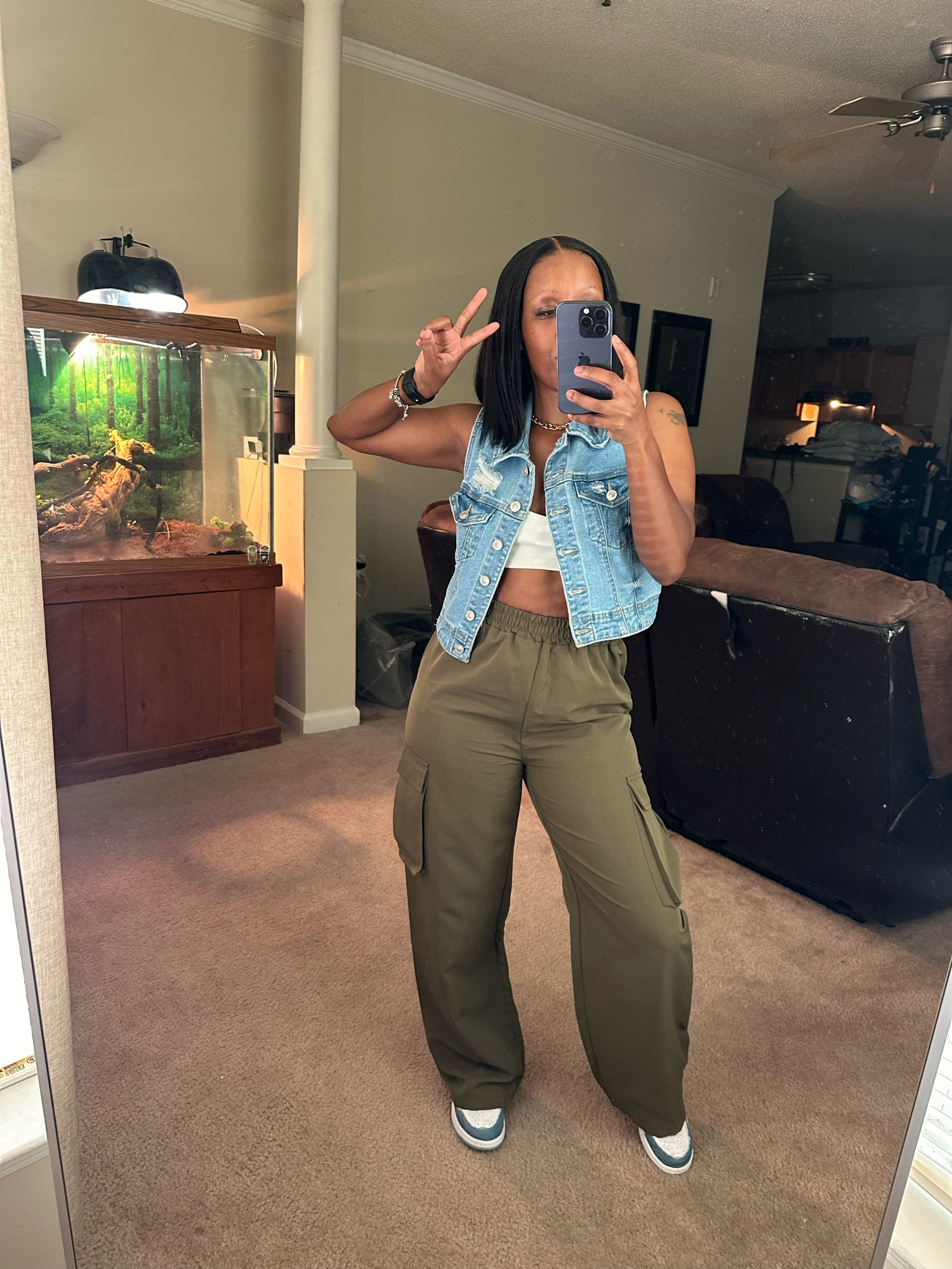 How to style wide leg pants!

I’m wearing a distressed denim vest, white crop top, and army green wide leg cargo pants.

#LTKSaleAlert #LTKFindsUnder50 #LTKStyleTip