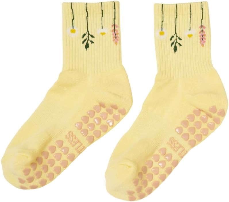 Shapes Studio Pilates Grip Socks for Women, Non-Slip Reformer Pilates Socks, Cute Grippy Socks for Barre, Yoga & Workout | Amazon (US)