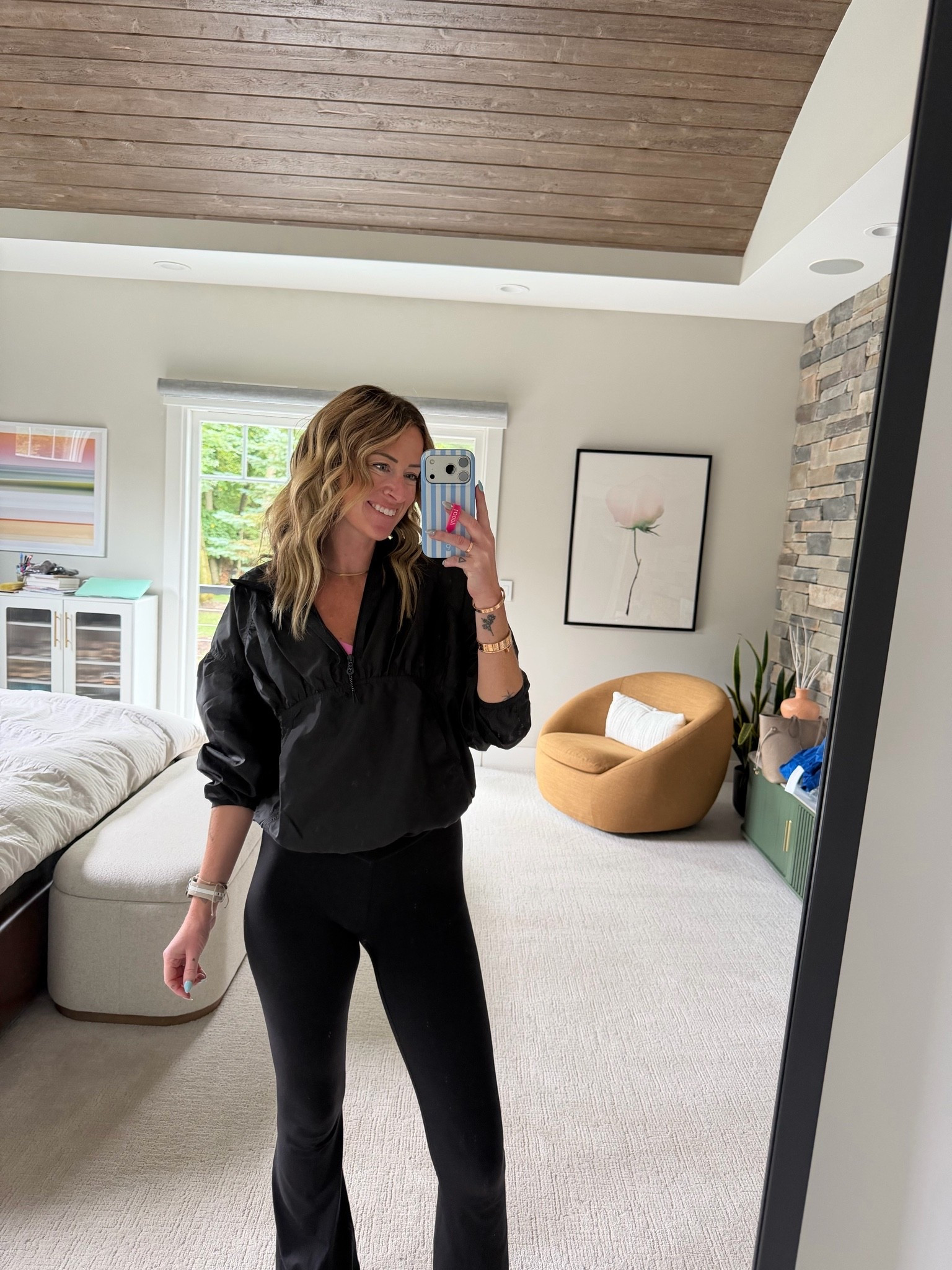 Rainy fall sideline outfit ideas
American eagle aerie style
Soccer mom

OFFLINE By Aerie Ruched Nylon Quarter Zip