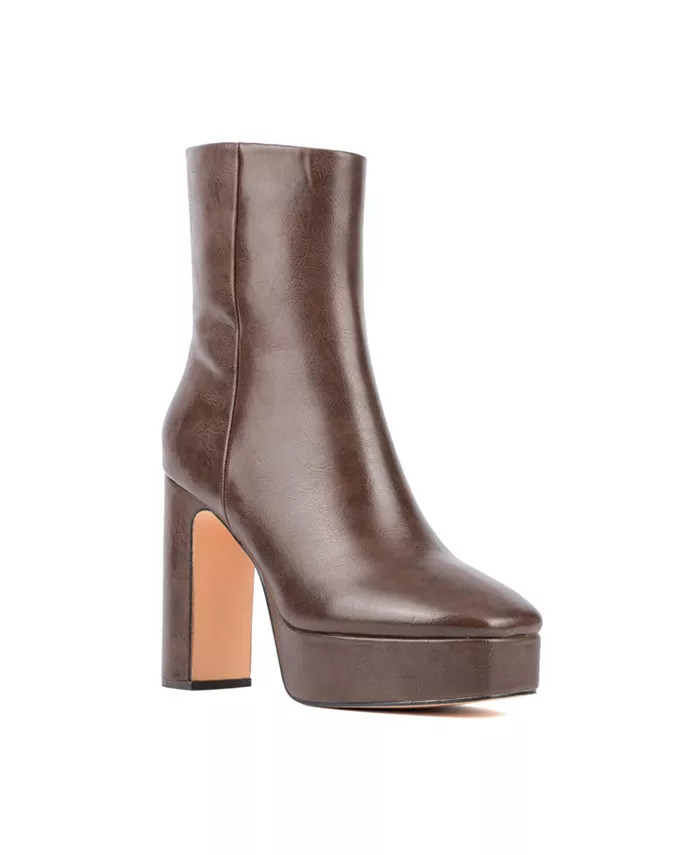 Women's Raylyn- Platform Ankle Boot | Macys (US)