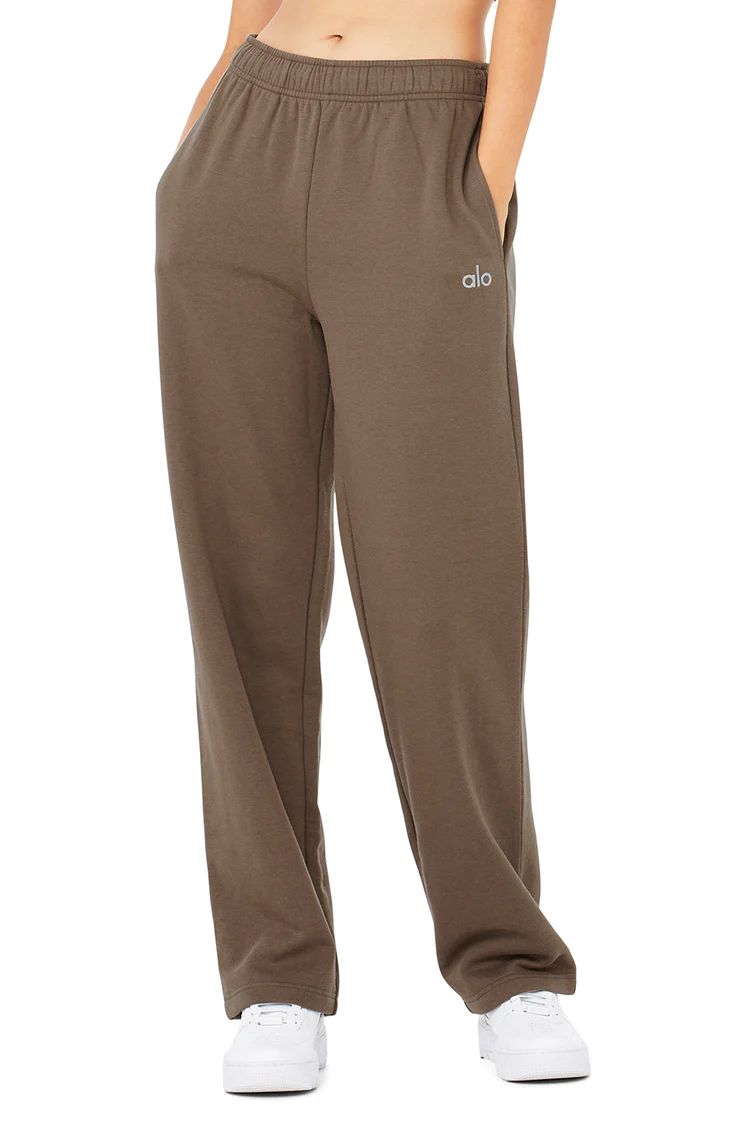 Accolade Straight Leg Sweatpant | Alo Yoga