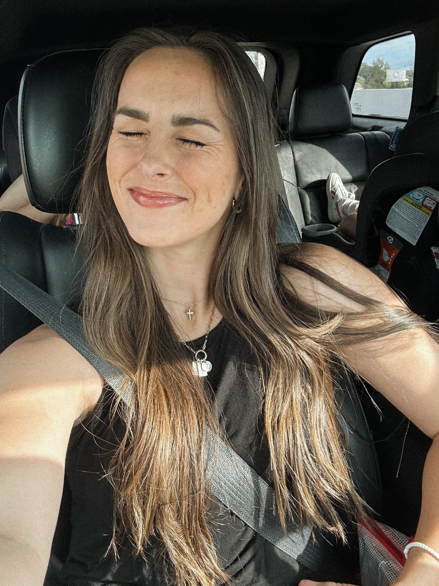 Curling iron I use for my long hair — using the 1"

#LTKStyleTip #LTKBeauty