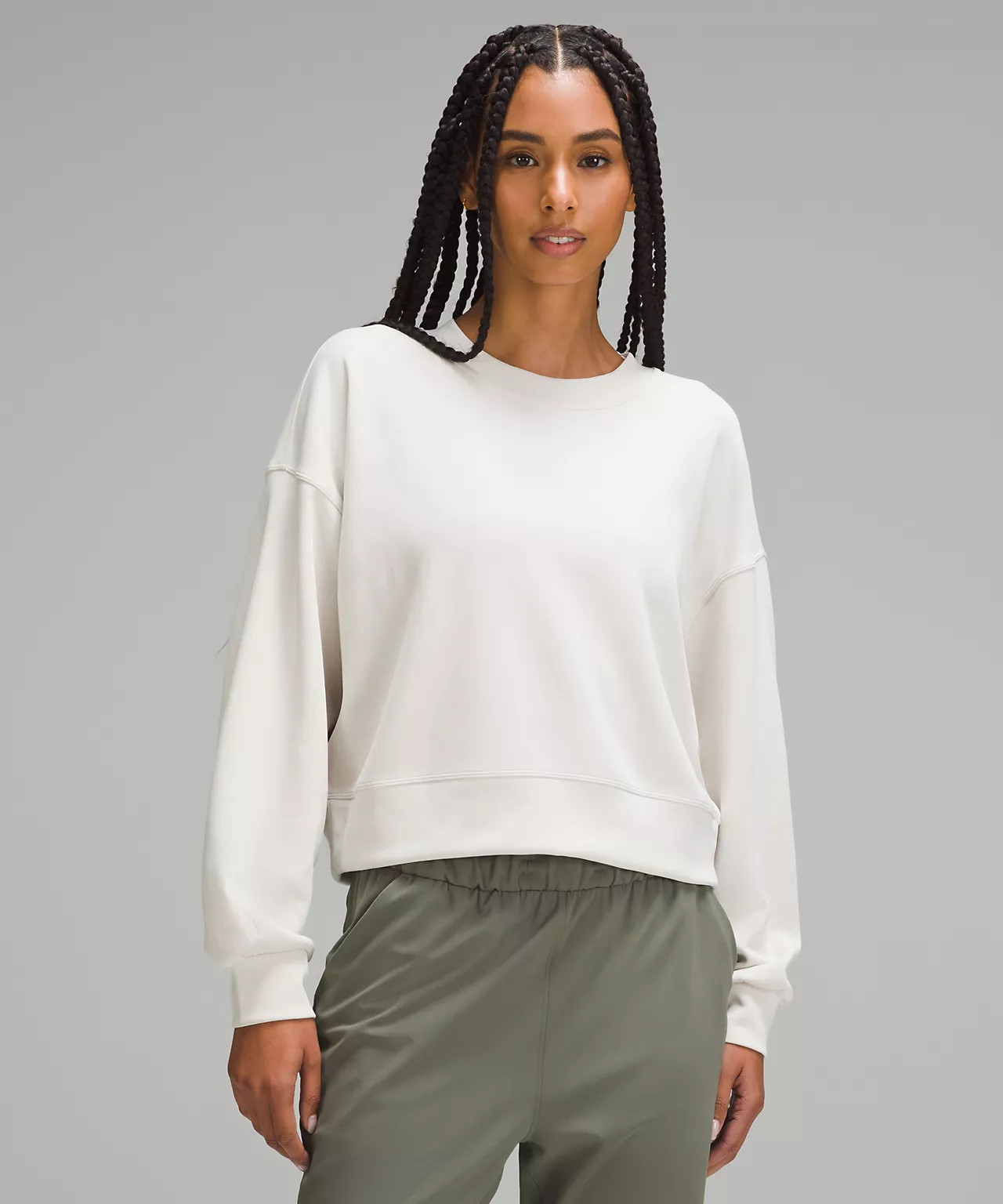 Softstreme Perfectly Oversized Cropped CrewNew$118 USDAdd to Wish ListParis is 5’10" and wears... | Lululemon (US)