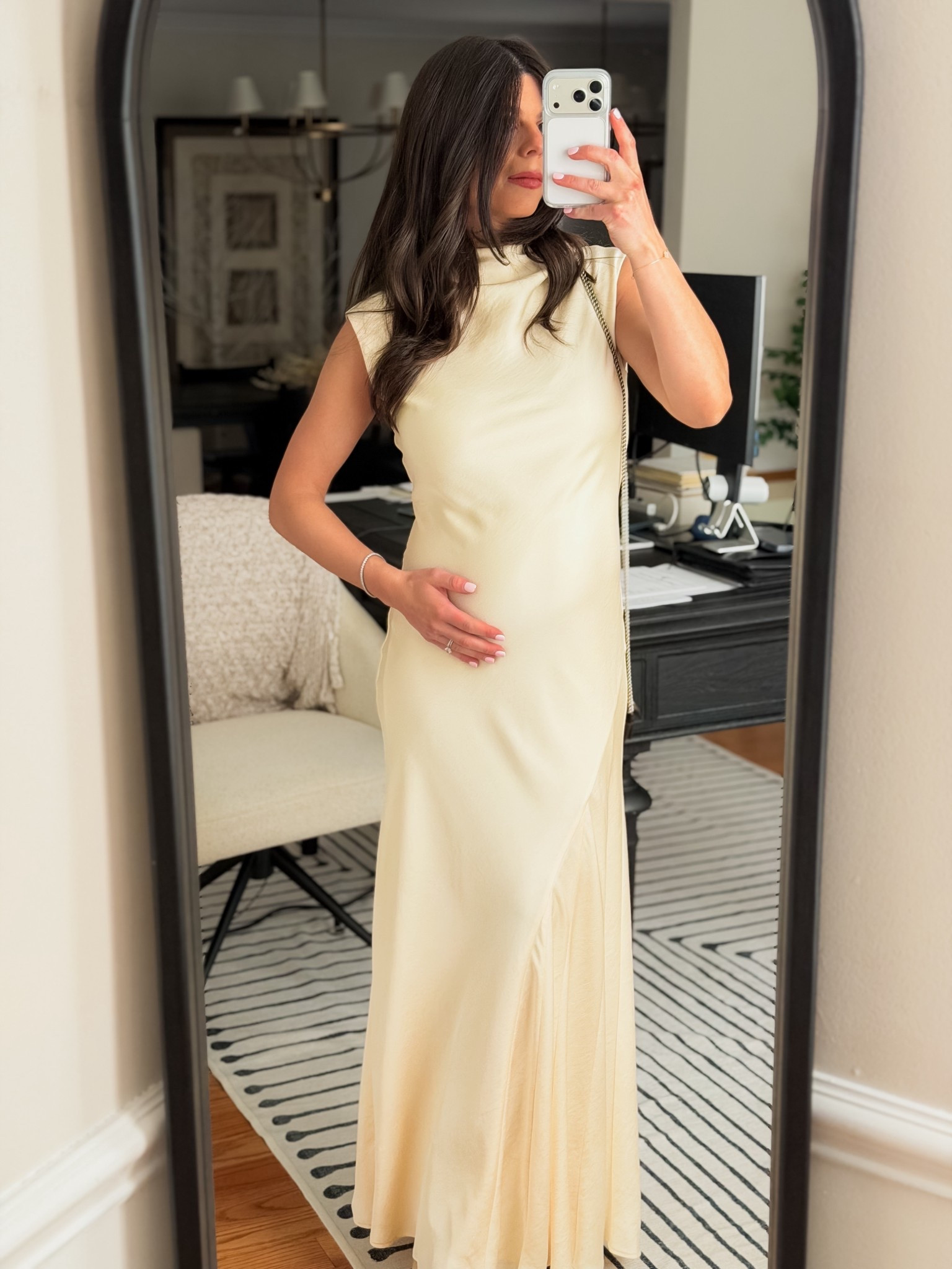 Bump friendly dress that isn’t maternity, perfect Easter dress 

#LTKootd #LTKBump