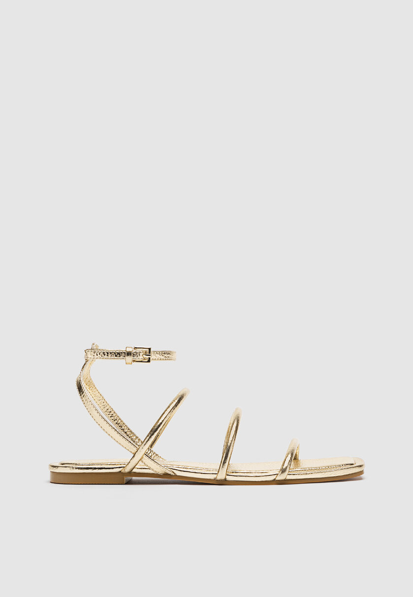Flat sandals with tied straps - Women's fashion | Stradivarius United Kingdom | Stradivarius (UK)