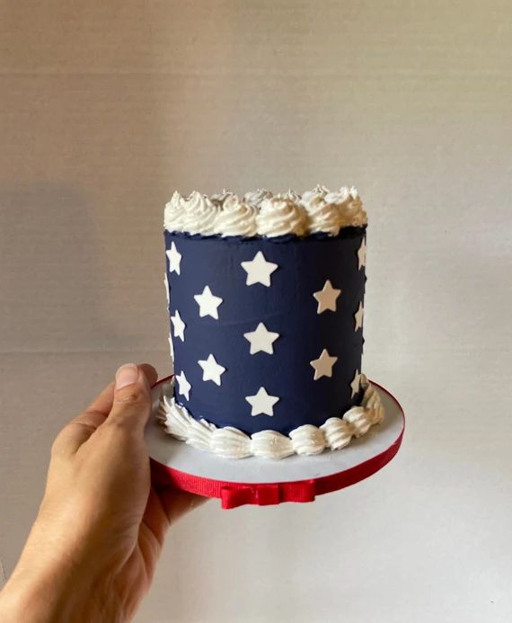 Fourth of July fake cake, red white and blue, stars | Etsy (US)