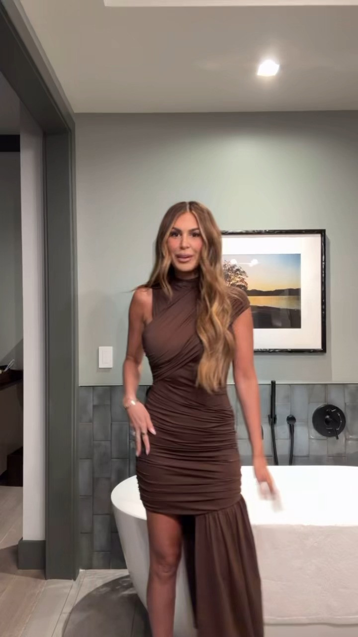 staycation dinner ootn 🤎 wearing a small! 

 #LTKootd