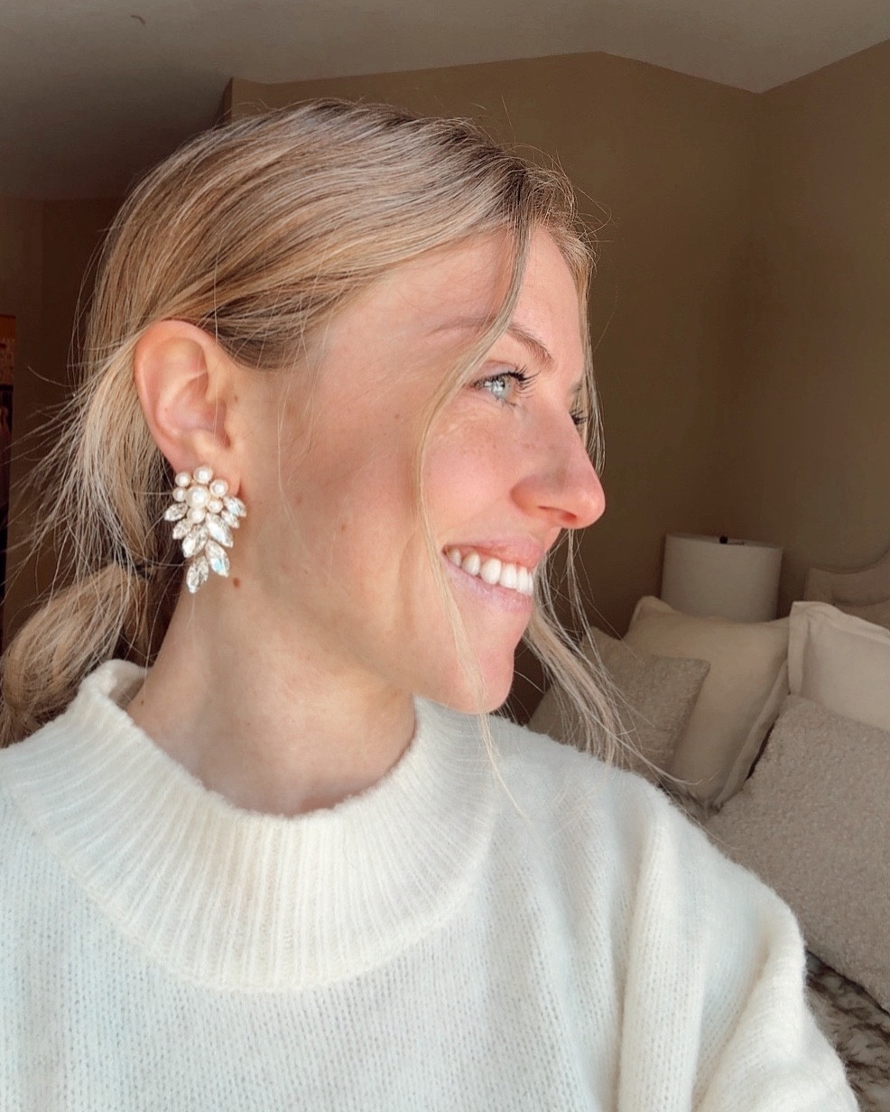 Elegant, classy & timeless - what else could a girl ask for in jewelry??




@darenthcolburn
@shop.ltk #liketkit liketk.it/xx

#LTKGiftGuide #LTKBeauty #LTKWedding