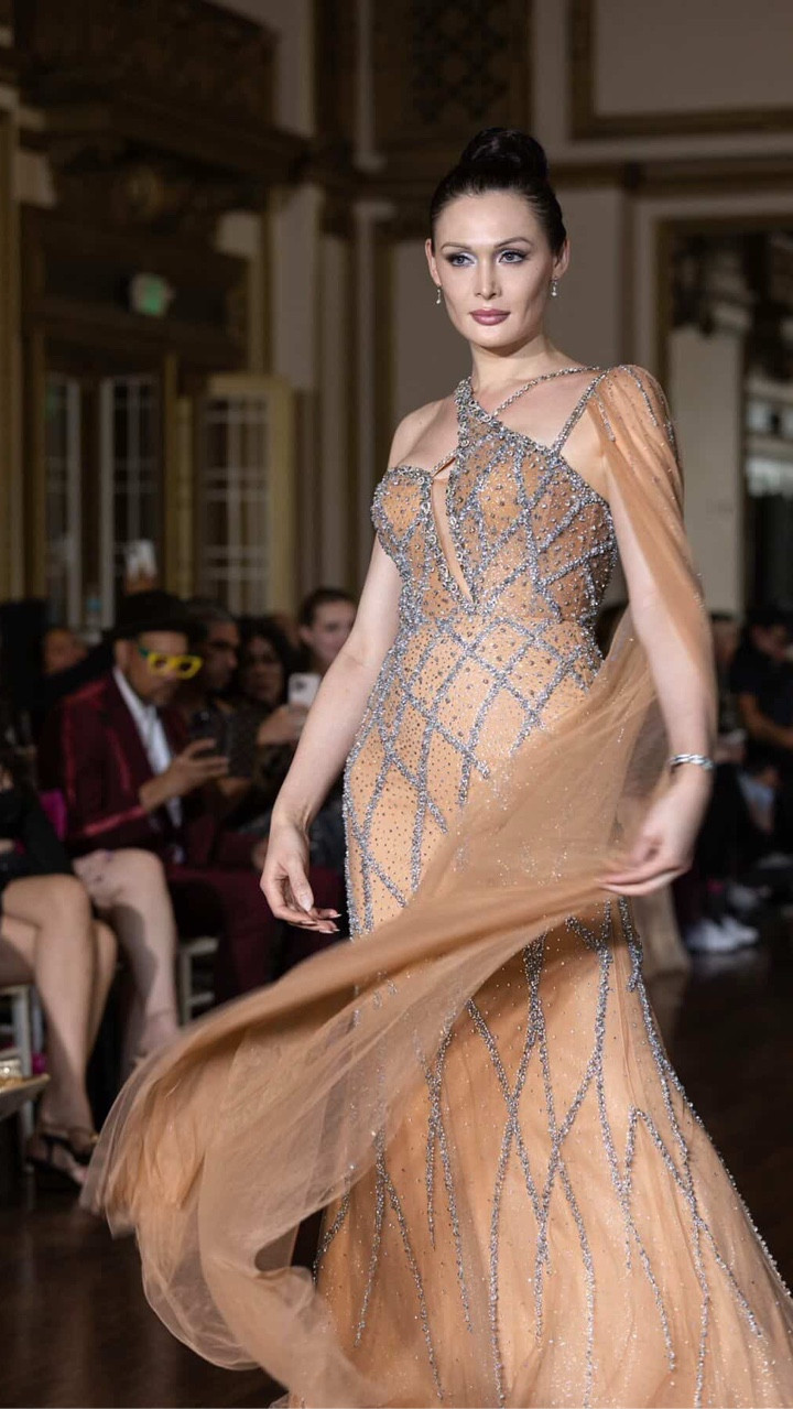 Opening the finale… feels different.

There’s a certain energy in the room — quieter, heavier — like everything is leading to this moment.

Walking for POL’ ATTEU during Los Angeles Fashion Week, I had the honor of opening the final collection in this breathtaking couture piece.

Pol is a longtime friend, and someone who so often entrusts me with opening and closing his most special looks — which is something I never take lightly.

His designs have always inspired me… the way they hug the body in all the right places, effortlessly balancing glamour and sensuality — always a true showstopper.

He told me this was his favorite dress from the collection, and I felt so honored to bring it to life on the runway.

It’s not just about the walk — it’s about holding the moment.

✧ @polatteu Haute Couture
✧ Los Angeles Fashion Week 

LOS ANGELES FASHION WEEK x @thefashionlifetour  @lafw 
Venue: @alexandriaballrooms

#parisvolsch #lafw #hautecouture #runwaymodel #fashionweek