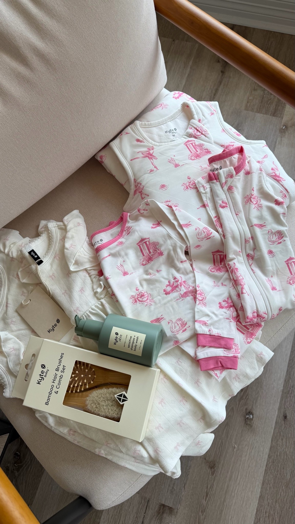 New at Kyte Baby!! This Ballet Toile print is gorg!!!

#LTKmomlife #LTKBaby #LTKKids