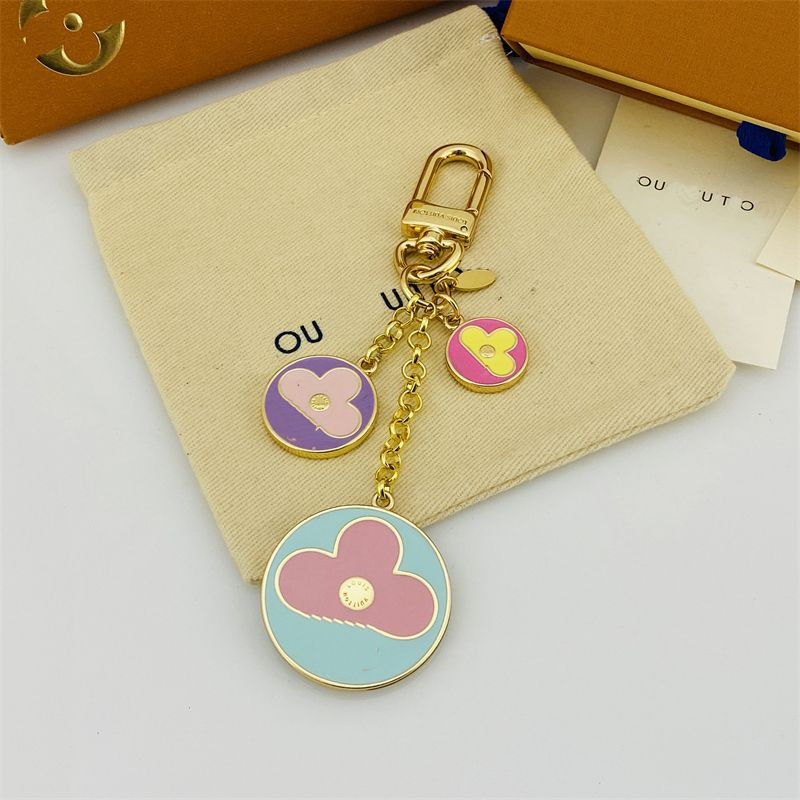 Fashion Keychain Keys Buckle Letters Design Handmade Leather Keychains Men Women High quality new... | DHGate