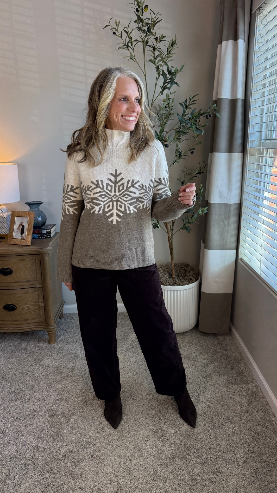 Small petite sweater, small pants. Use LISAXSPANX for 15% off one Spanx purchase. 

#LTKSaleAlert #LTKOver40