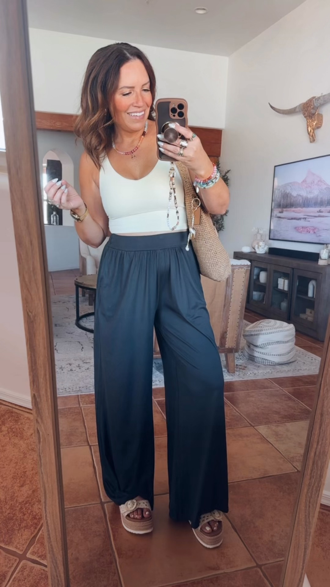 Not gonna lie, I want to live in these pants! Soo thin, soft, and COMFY! 
S in pants//M in sports bra



#LTKootd #LTKOver40 #LTKActive