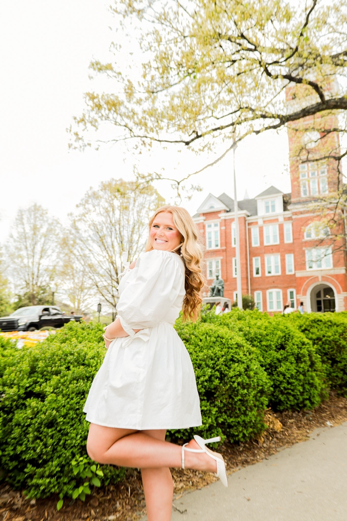 Grad pics!!!!

#LTKU #LTKWedding #LTKootd