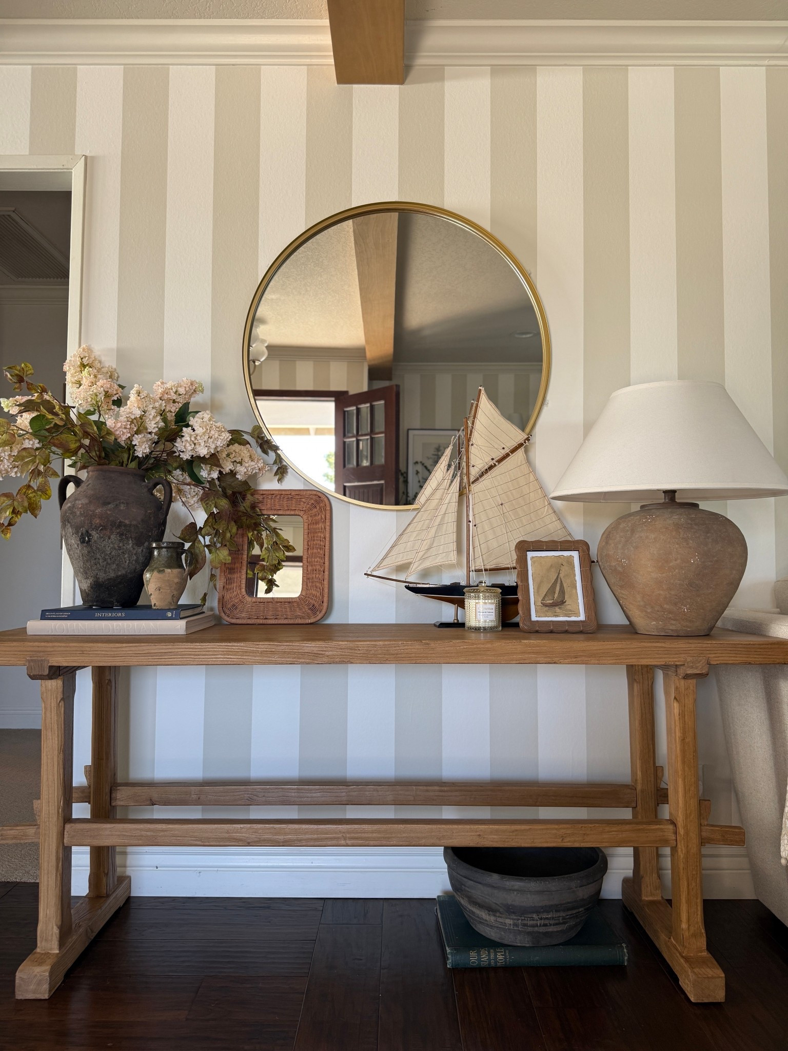Ralph Lauren summer console table styling

Nautical summer vibes ￼

#LTKSeasonal #LTKSaleAlert #LTKHome