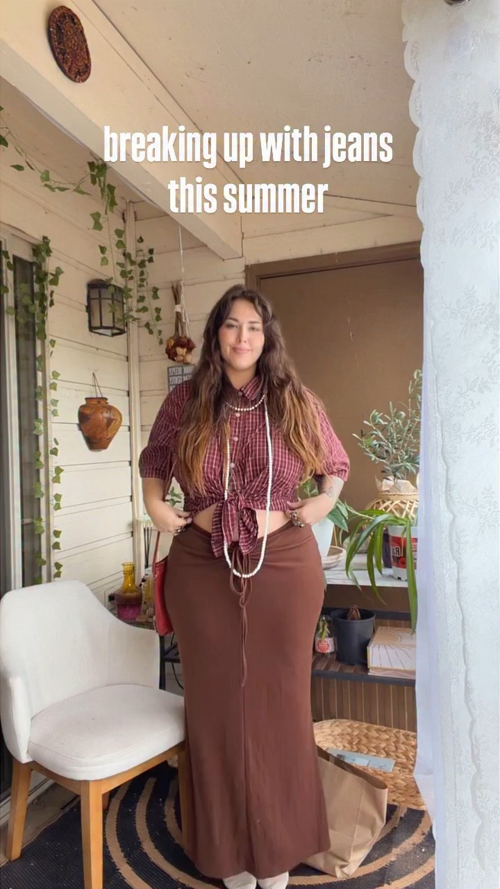 Comment VIBES for details 

#androgynousfashion #bohostyle #coolstyle #authenticstyle #plussizefashion