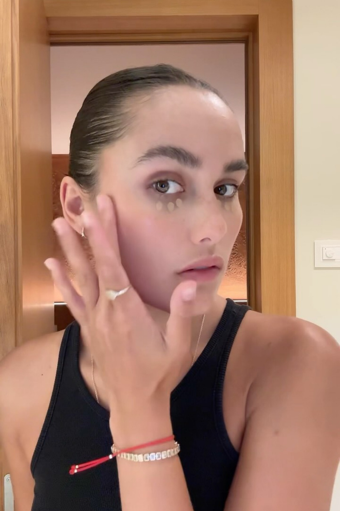 bronzey w a touch of pink for dinner in Puglia the other night