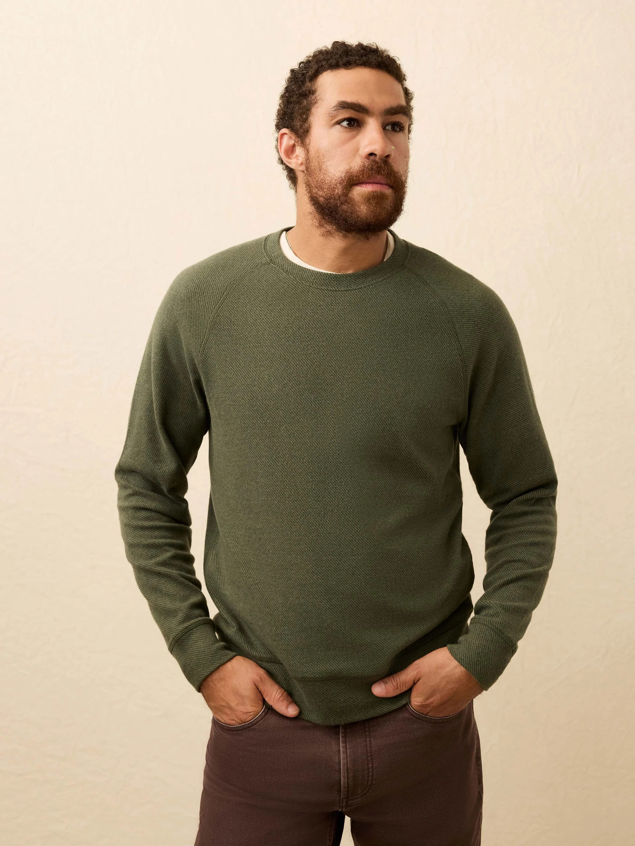 Legend Sweater Crew - Fall Evergreen Twill | Faherty