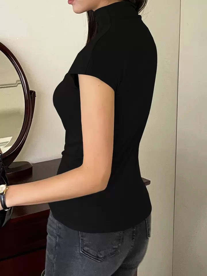 DAZY Solid Mock Neck Cap Sleeve Tee | SHEIN