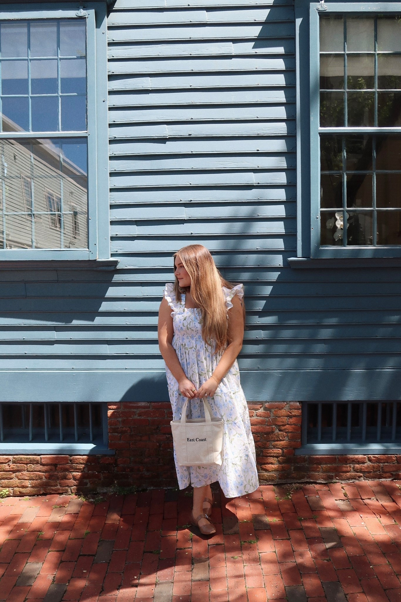 newport blues 

#LTKSeasonal #LTKSummerEdit #LTKTravel