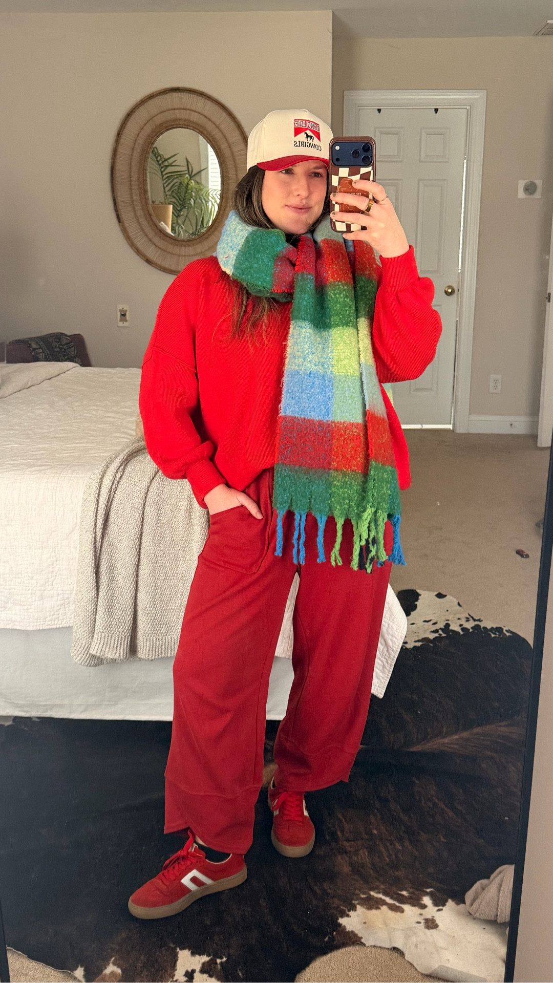 A little work from home comfy cozy outfit today for the soft launch of my moms new boutique travel planning business! 

SIZING details (typically a medium)
- top M (good oversized fit!)
- bottoms M (good flowy loose fit, I’m 5’3” so they are longer than pictured)

#LTKPetite #LTKmomlife #LTKootd