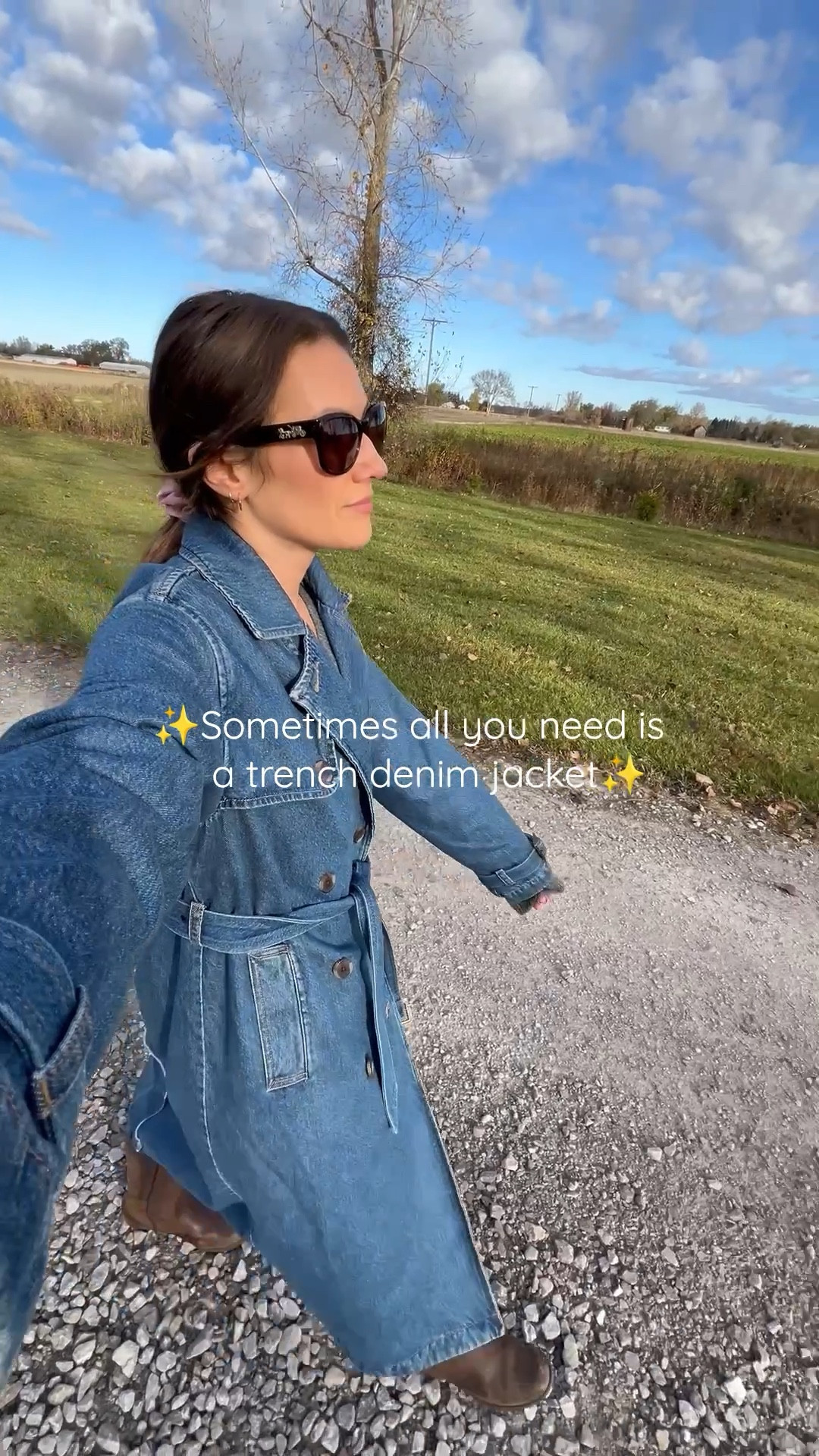 Denim on denim is the best fall look✨ 

Denim in denim, Levi’s denim, fall jacket, trench coat, denim jackett, Levi’s spade trench coatt

#LTKStyleTip #LTKPetite #LTKSeasonal