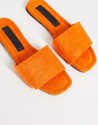ASOS DESIGN Zambo slider slippers in orange toweling | ASOS (Global)