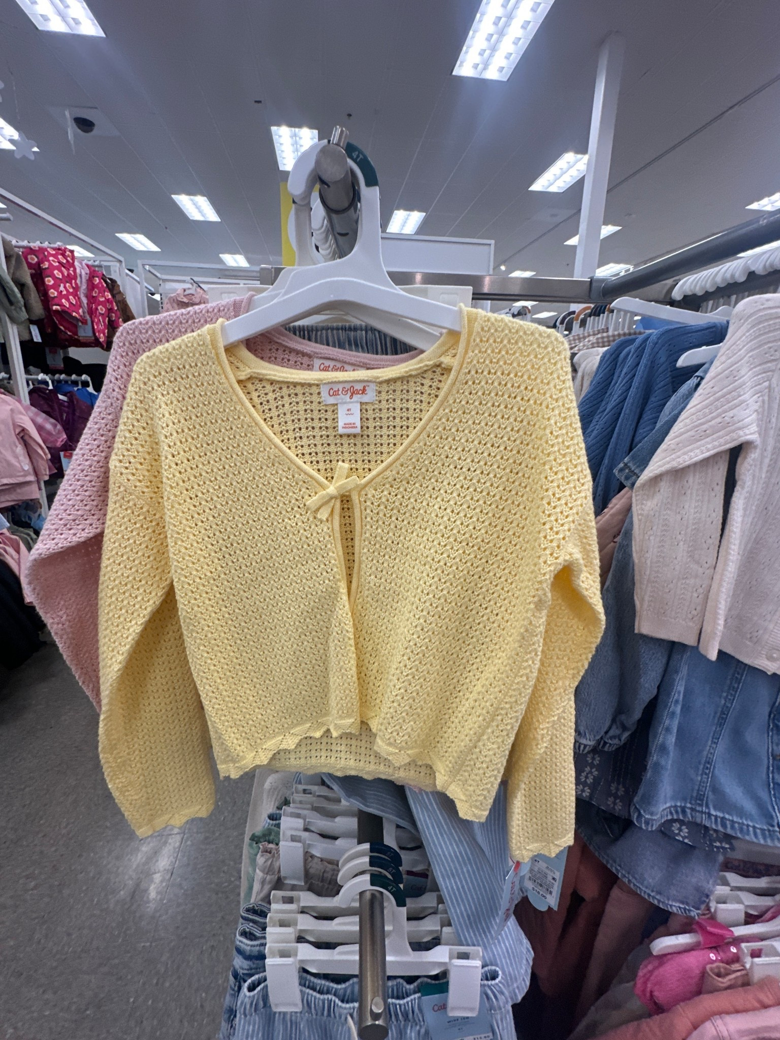 Found the cutest spring cardigan and immediately pictured 10 outfits. The color is everything and it’s so soft. 

#LTKmomlife #LTKdayinmylife