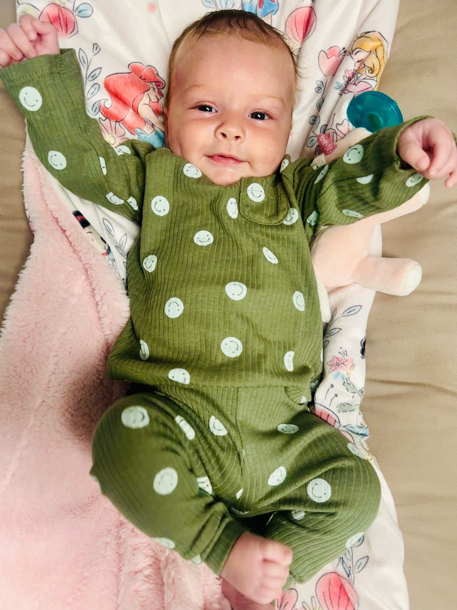 The cutest new sets at #target Georgie is in 0-3 months and it fits her perfectly. We love the smileys 😄

#LTKKids #LTKSeasonal #LTKBaby