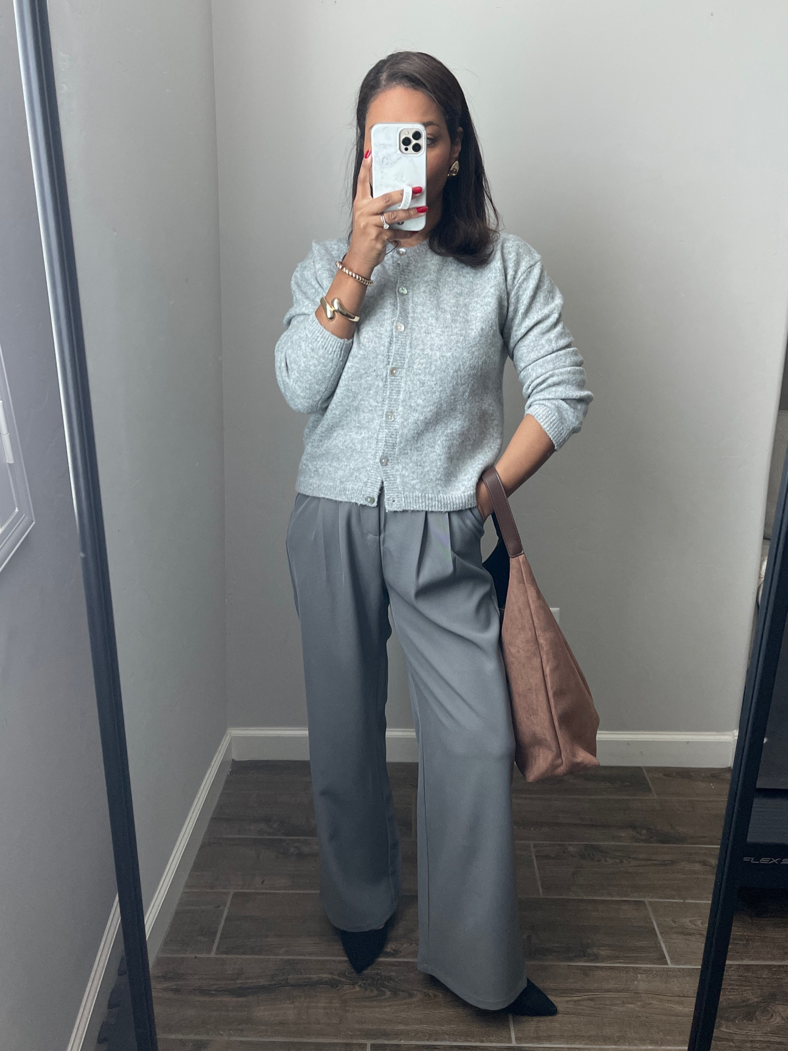 Today’s OOTD. Love these work pants from Amazon!

#ltkfindsunder100 #ltkworkwear #ltkfindsunder50