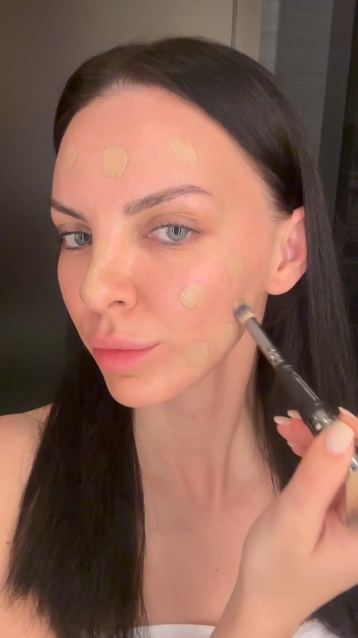 GRWM in New York using my favorite products ✨ All tagged 🤩 Lippie by elf Cosmetics is no longer available  

#LTKbeauty #LTKVideo #LTKSeasonal