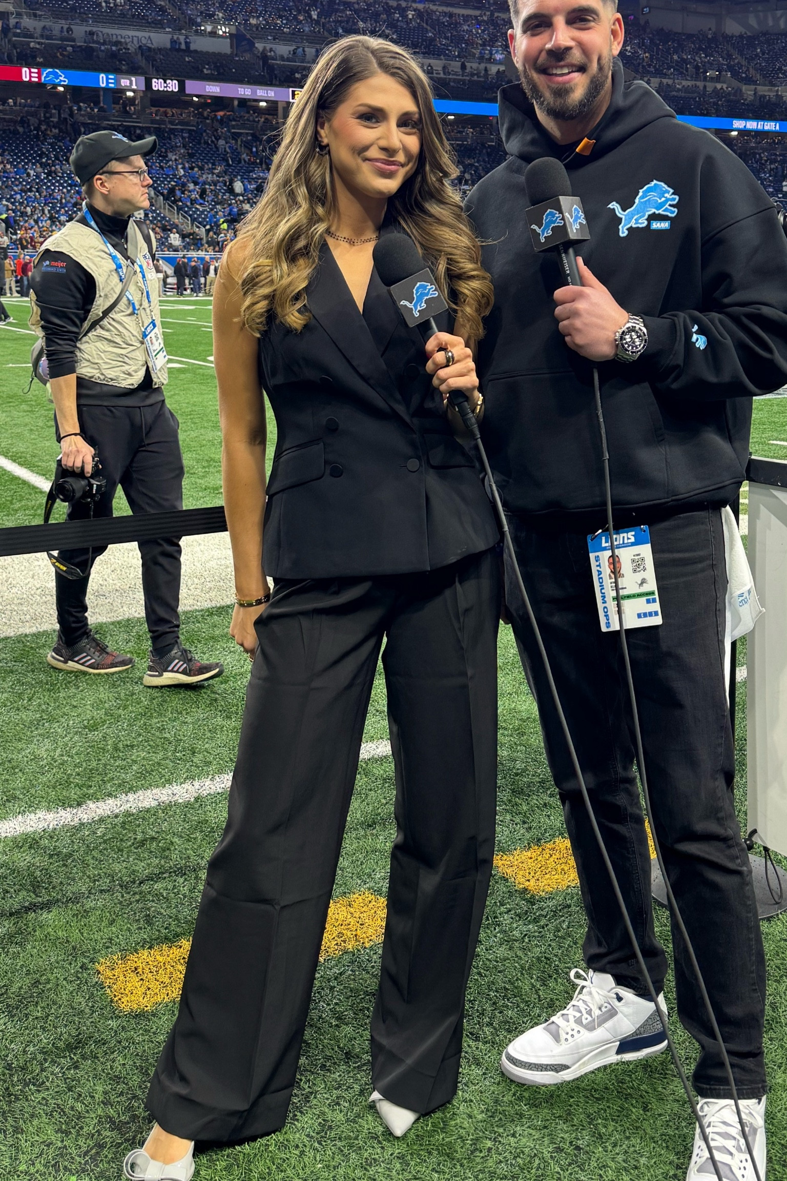 WHBM Tux Vest and wide leg trousers 

#LTKGiftGuide #LTKStyleTip #LTKWorkwear