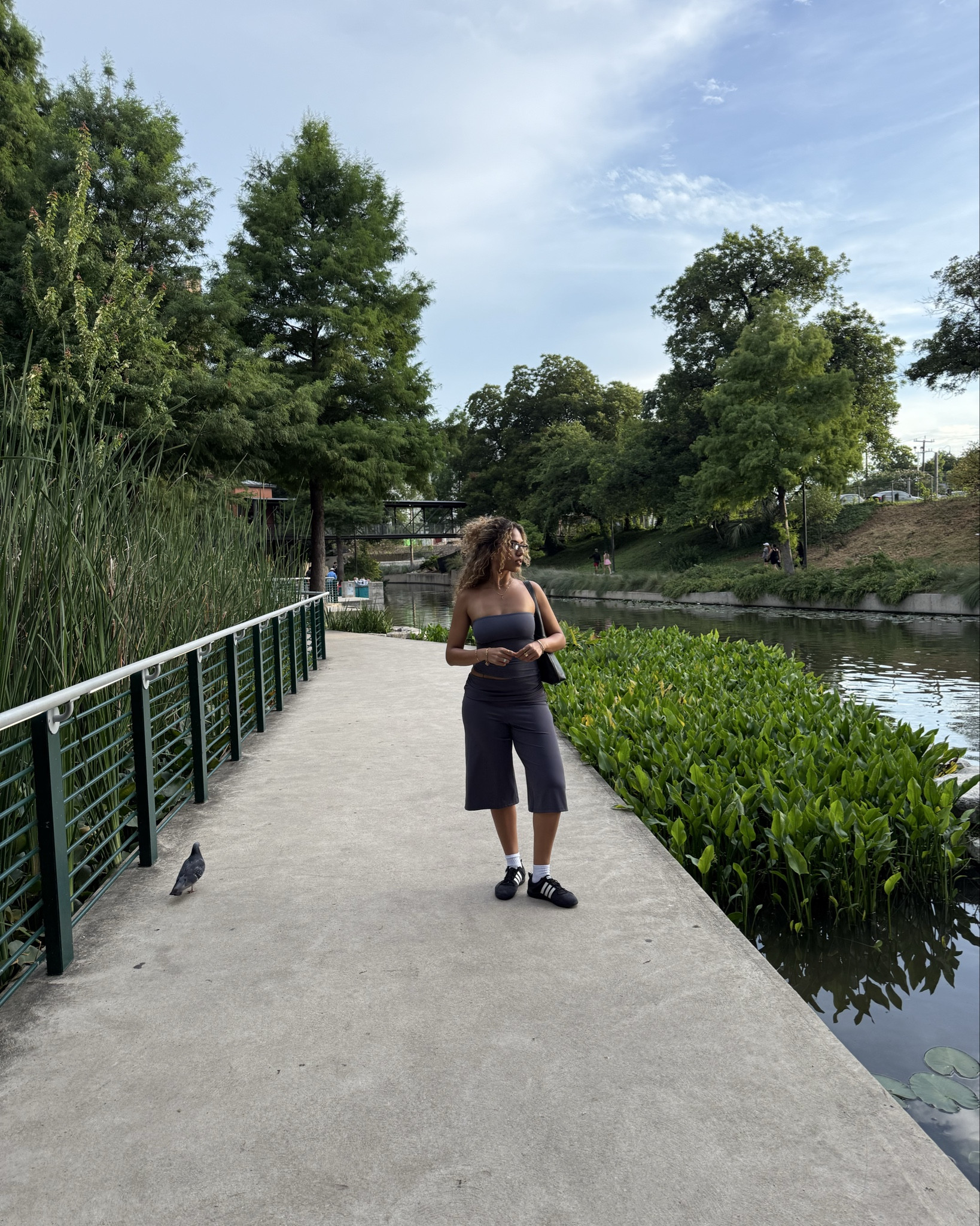 Summer time fit

Capri pants from ASOS: 
“COLLUSION fold over relaxed capri pants in charcoal”

Adidas:
Bad bunny adidas 
#aritzia #asos #coachpurse #styling

#LTKStyleTip #LTKU