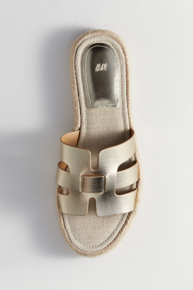 Espadrille sandals - Gold-coloured - Ladies | H&M GB | H&M (UK, MY, IN, SG, PH, TW, HK)