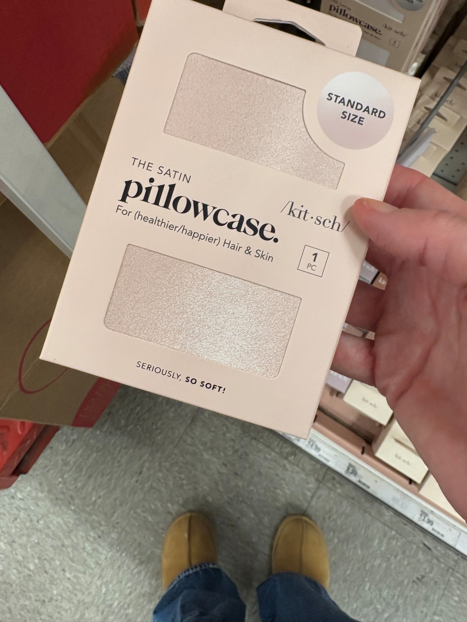 I’ve had a silk pillow case for 10 years! It’s a must have and a great gift idea!

Gifts for her

#LTKFindsUnder50 #LTKHoliday #LTKGiftGuide