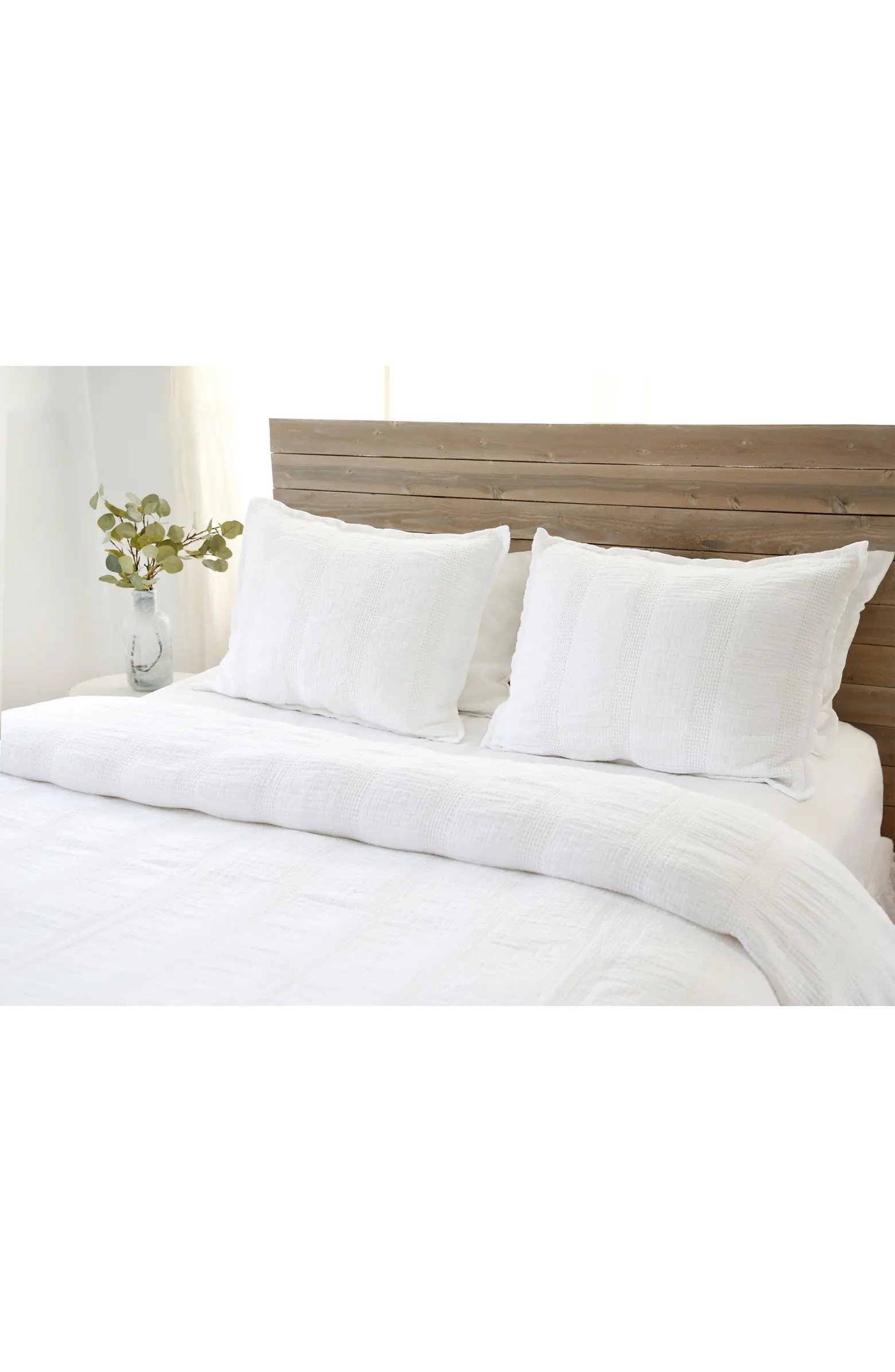 Nantucket Matelassé Coverlet | Nordstrom