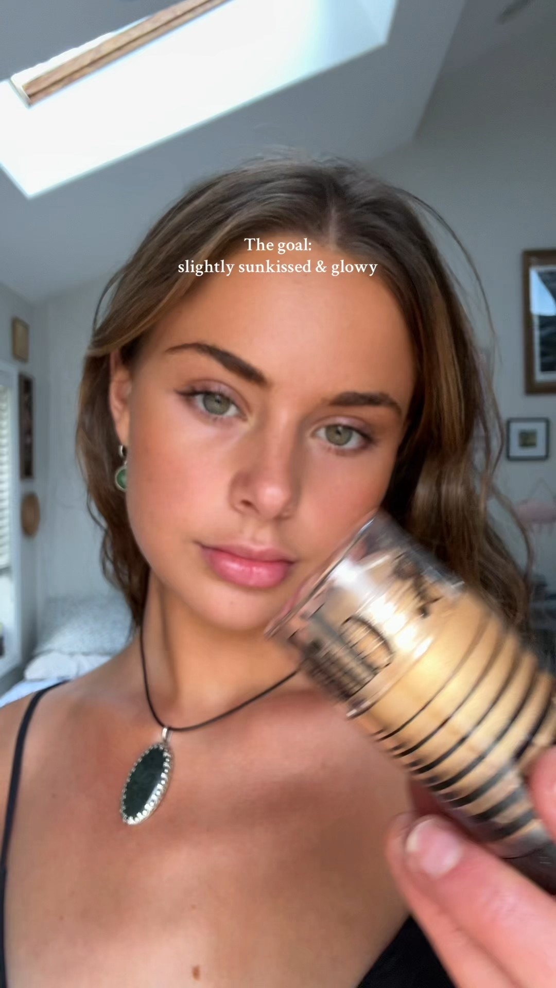 Glowy makeup:) 

#LTKBeauty