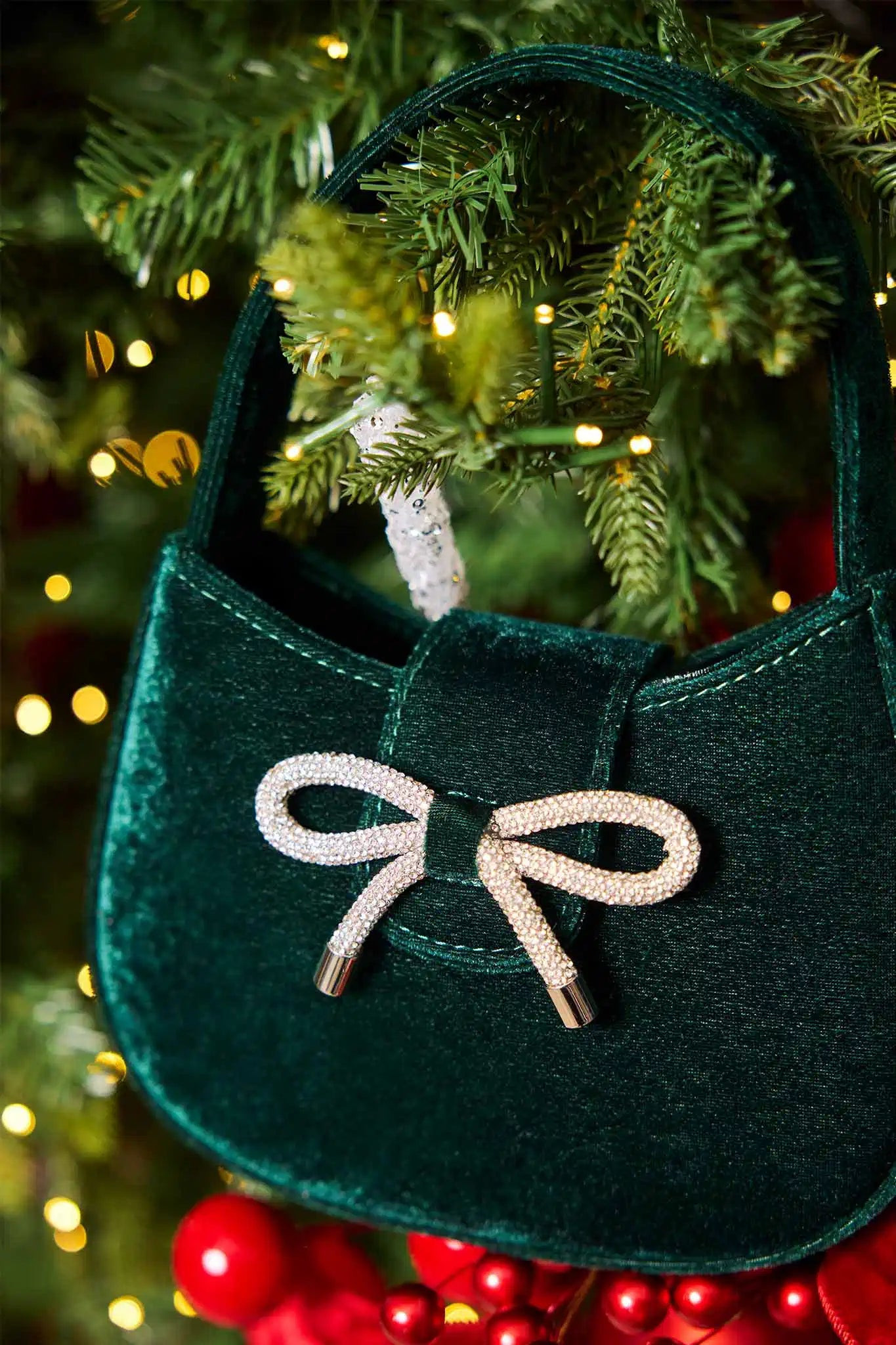 Nina Emerald Velvet Bag | Avara