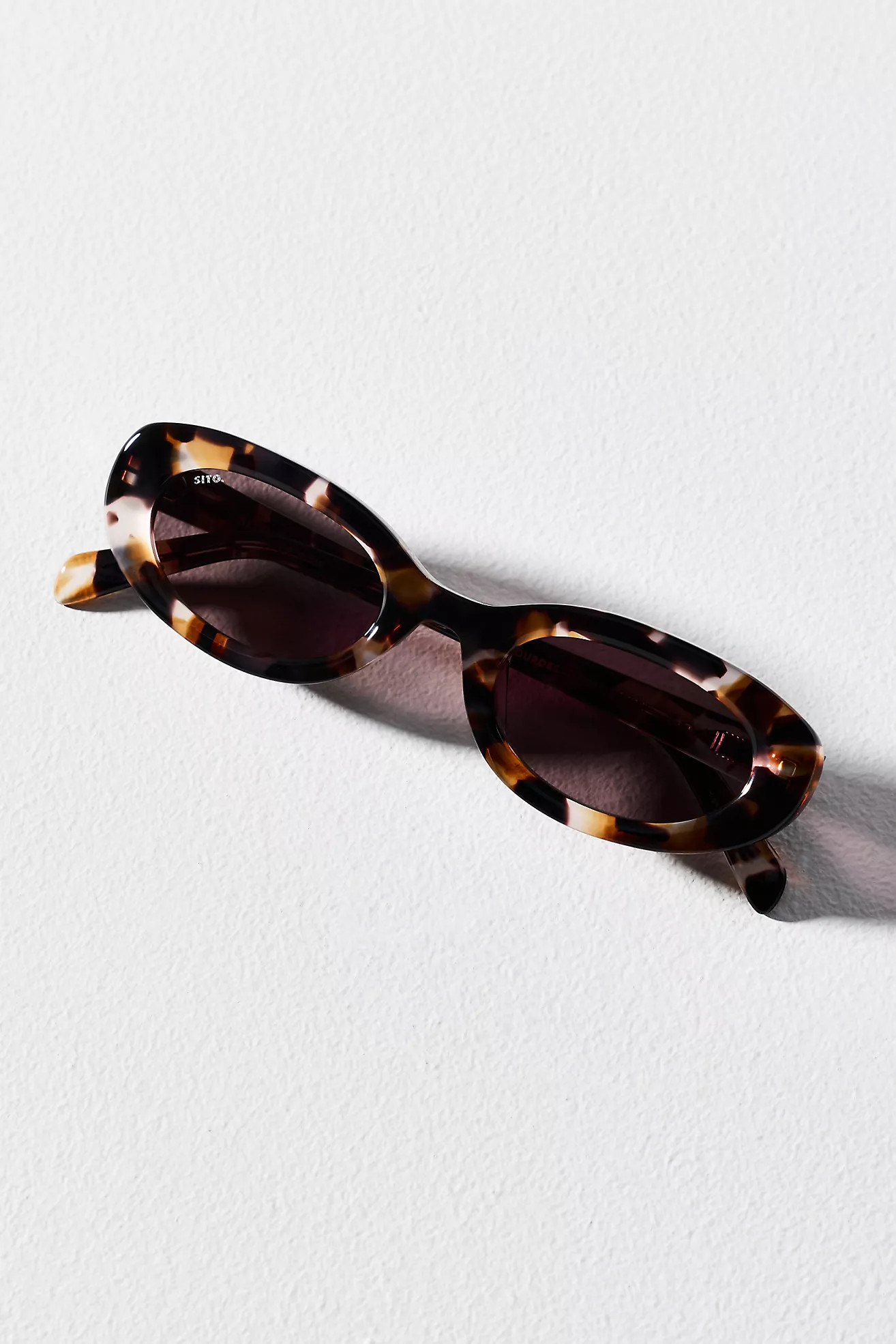 Sito Lourdes Slip Oval Sunglasses | Anthropologie (US)