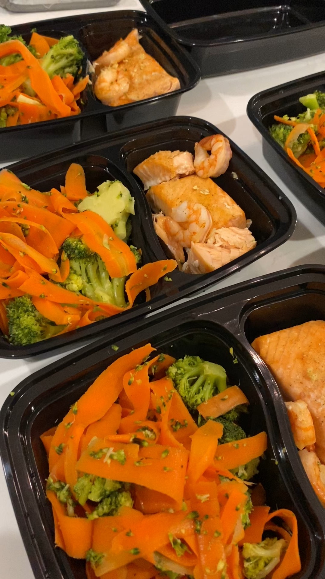 Meal prepping to save time and keep my fitness on track! 

#LTKFamily #LTKActive #LTKOver40