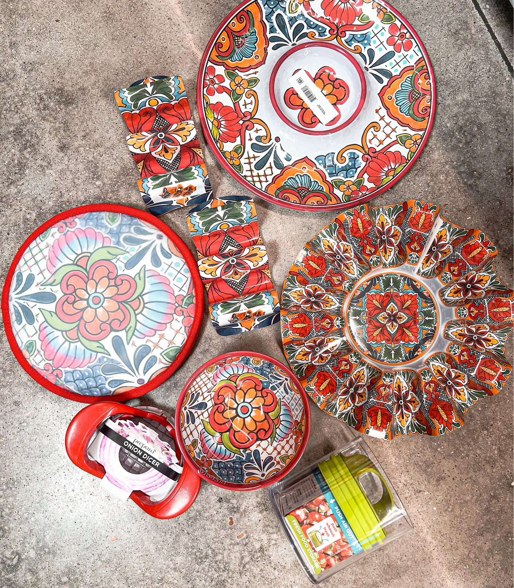 Taco Tuesday essentials 
Fiesta Friday essential 
Walmart find

#LTKunder50 #LTKhome #LTKFind