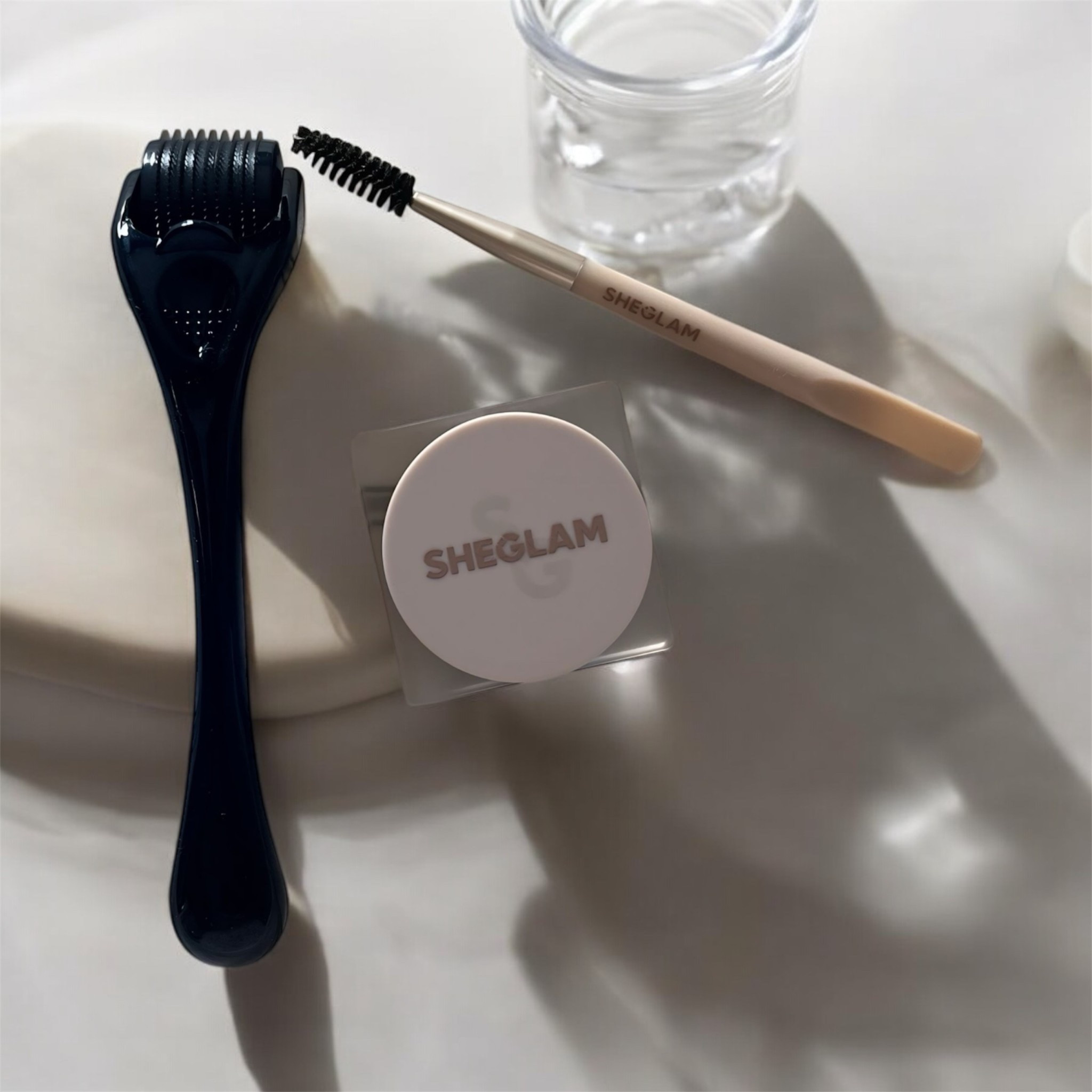 Gracias @sheinofficial y @sheglam_official por enviarme estos artículos de belleza que ya se volverán parte de mi rutina.
Me encanta probar herramientas que elevan el cuidado personal y el maquillaje del día a día.

Muy pronto les comparto cómo los estoy usando.

#SHEGLAM #SHEINBeauty #BeautyRoutine #BeautyLovers #MakeupTools #SkincareTools #PRPackage #GlowUp #BeautyInfluencer #SheinStyle

#LTKBeauty #LTKStyleTip #LTKSeasonal
