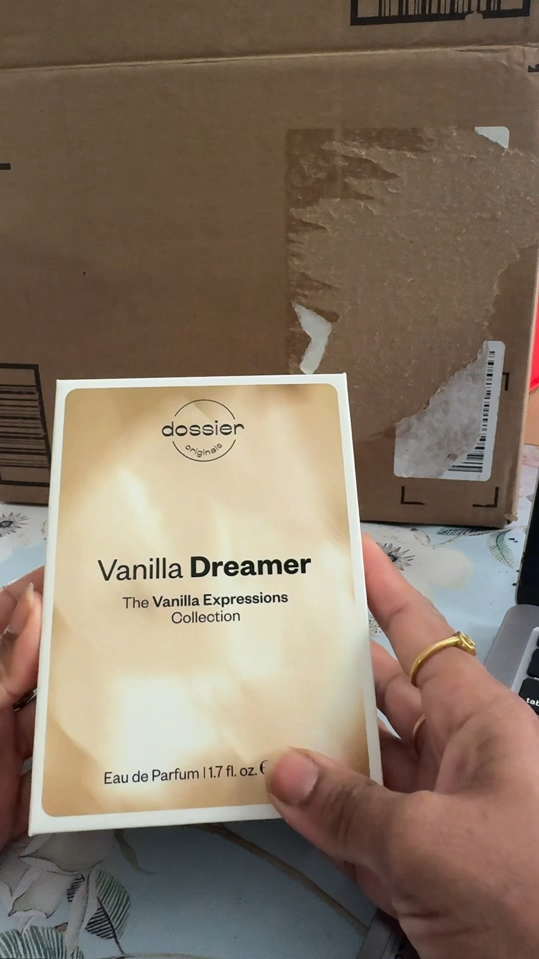 DOSSIER - What did you CREATE ? 😱
https://youtube.com/shorts/8TR8fST1jTI?feature=share

Main Notes- Cardamom, Vanilla, Sandalwood 🤩

#LTKootd #LTKgrwm #LTKBeauty
