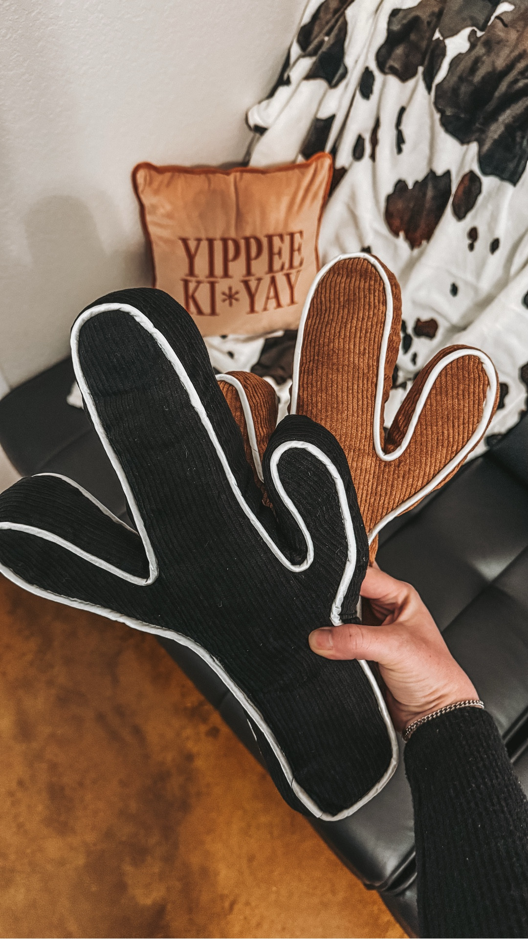 I didn’t think I would need these cute little cactus pillows in my life, but now that I have them they’re just so darn cute!! 🤠🐮🖤 #western #westernfinds #westernhome #westernhomedecor #westernfinds 

#LTKSeasonal #LTKHome #LTKdayinmylife