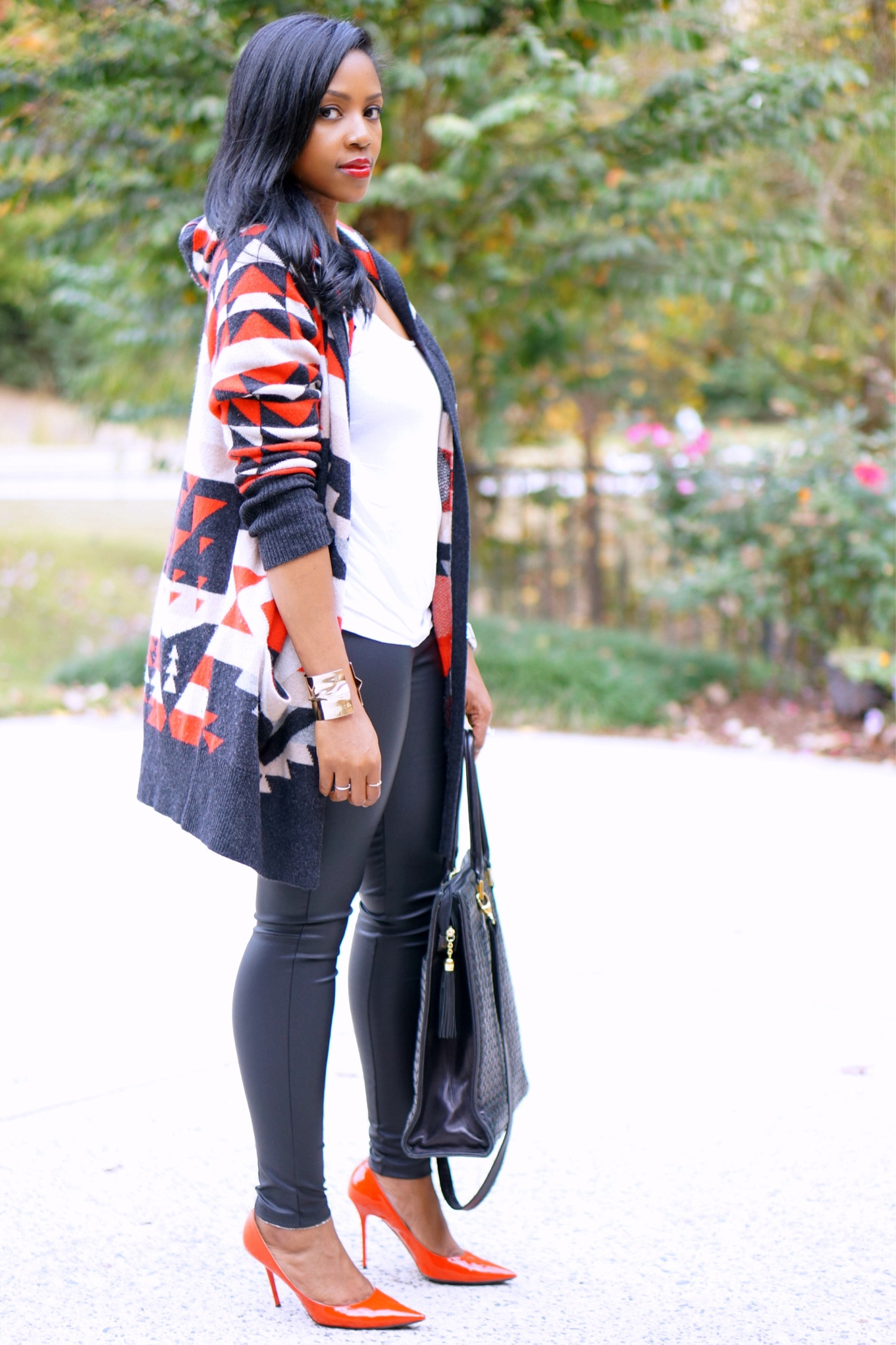 This came up in my phone memory today. It’s from 2014 but look how style transcends time when you invest in classic pieces. #styletip 

#LTKstyletip #LTKHoliday #LTKcurves