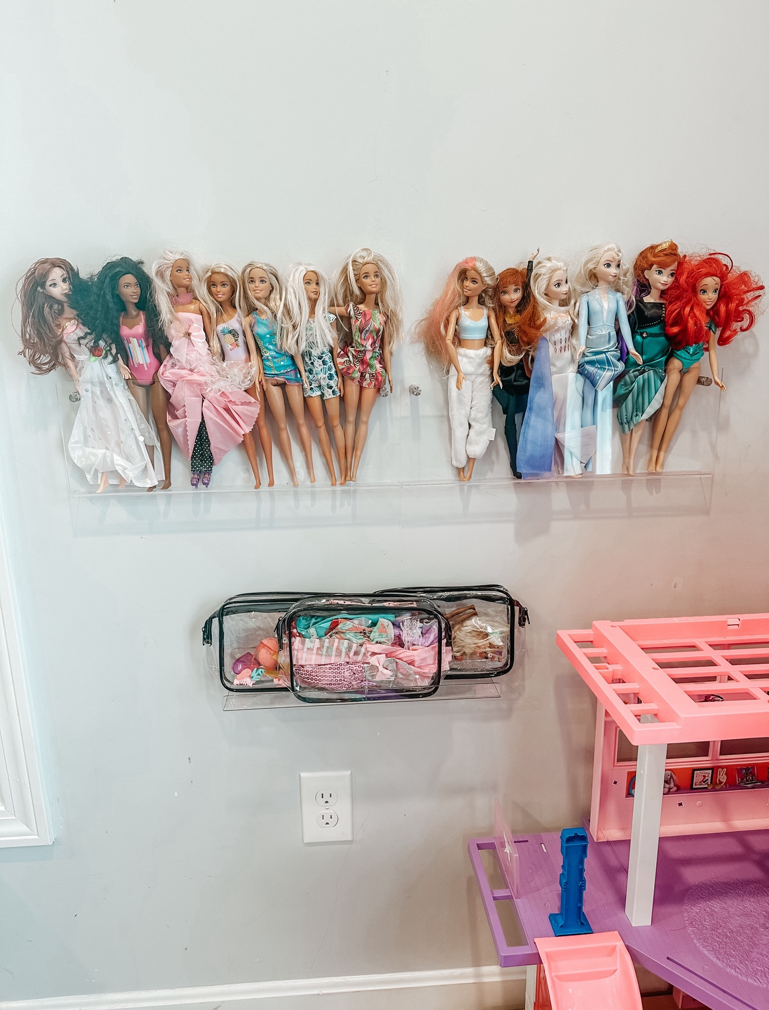 Barbie wall 💁🏼‍♀️

#LTKhome #LTKkids
